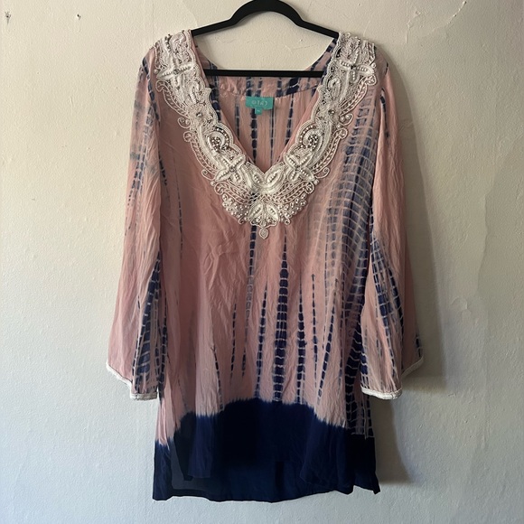 Women’s silk tunic with beading - Picture 1 of 7